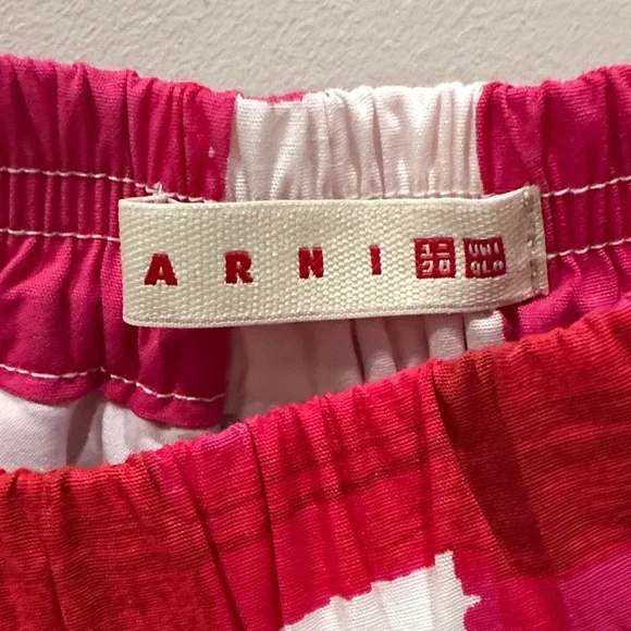 Marni X Uniqlo Fuschia and White Checkered balloon Skirt Set - Picture 2 of 6